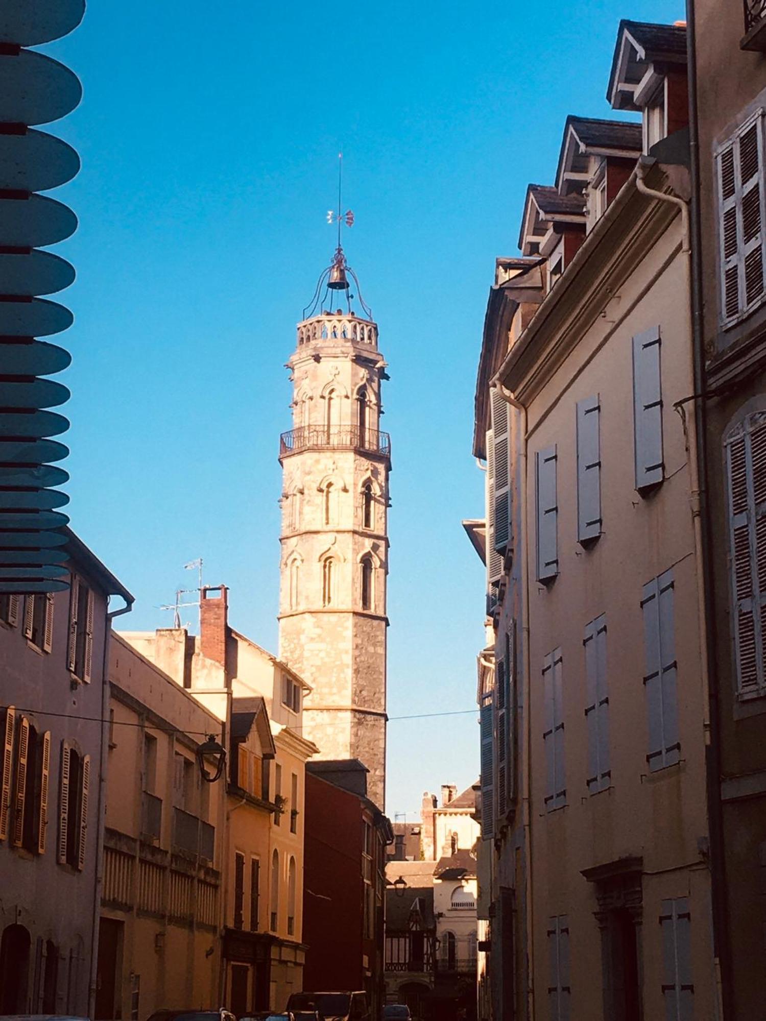 «Coeur De Vie » Logement Hyper Centre De Bagneres De Bigorre エクステリア 写真