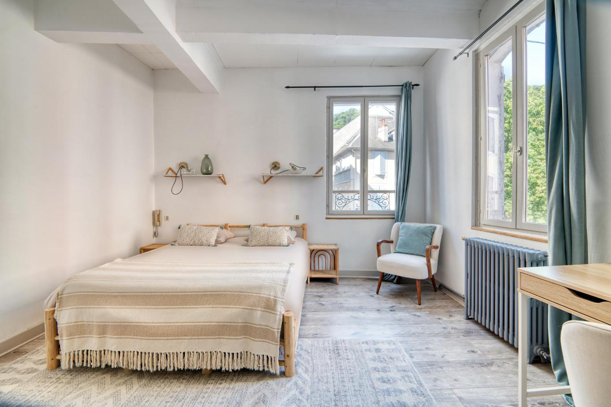 «Coeur De Vie » Logement Hyper Centre De Bagneres De Bigorre エクステリア 写真