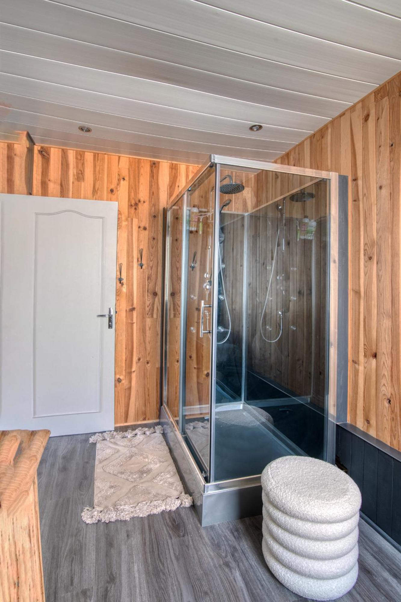 «Coeur De Vie » Logement Hyper Centre De Bagneres De Bigorre エクステリア 写真
